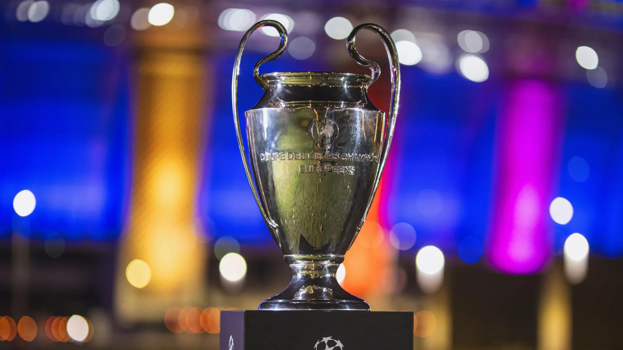 Kombe la UEFA Champions League likiwa peke yake kabla ya finali ya 2026